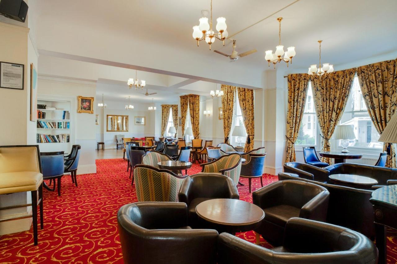 Oyo The Palm Court Hotel Eastbourne Exteriör bild