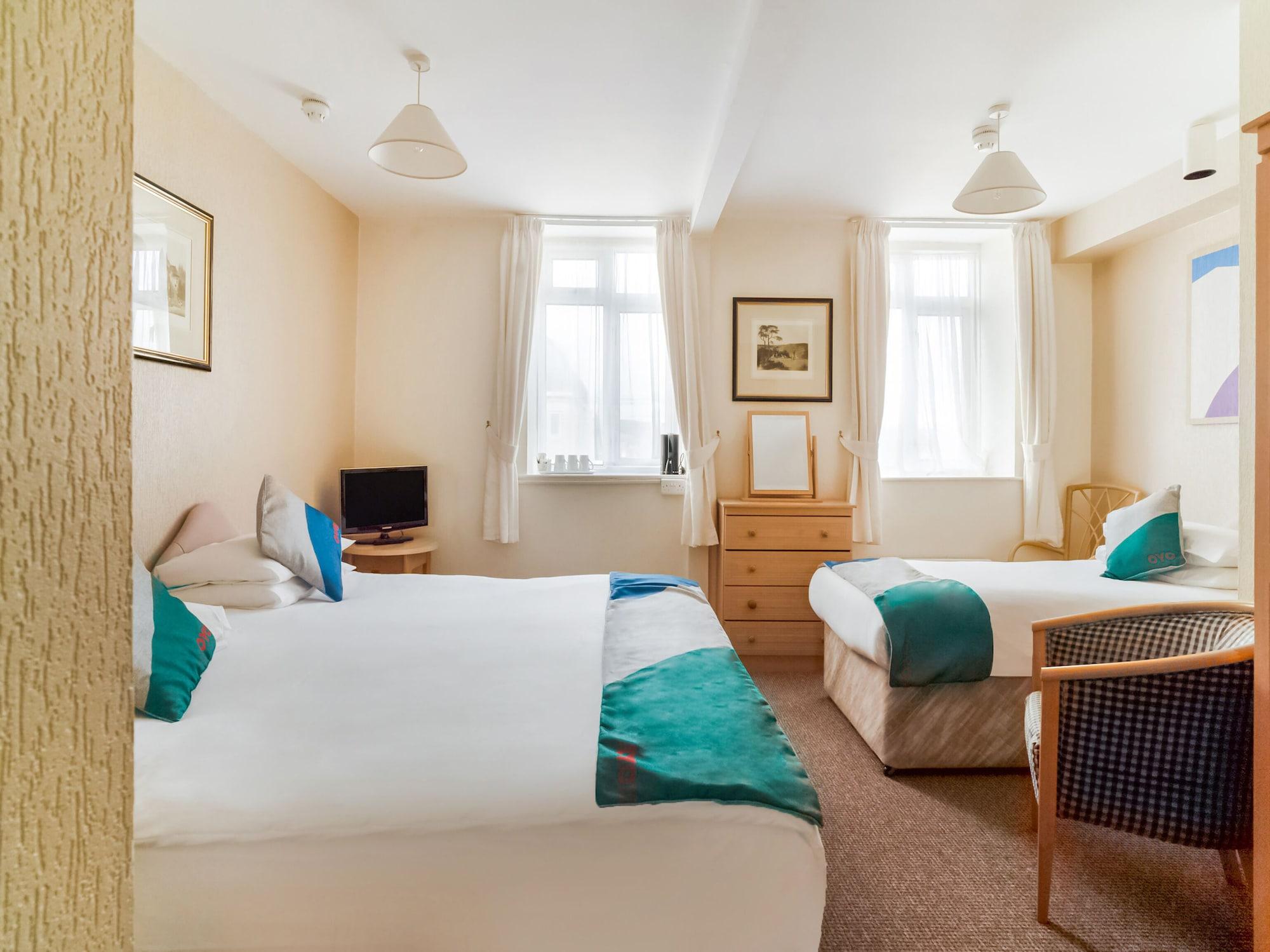 Oyo The Palm Court Hotel Eastbourne Exteriör bild