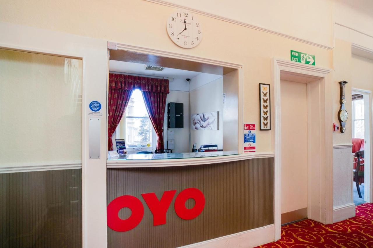 Oyo The Palm Court Hotel Eastbourne Exteriör bild